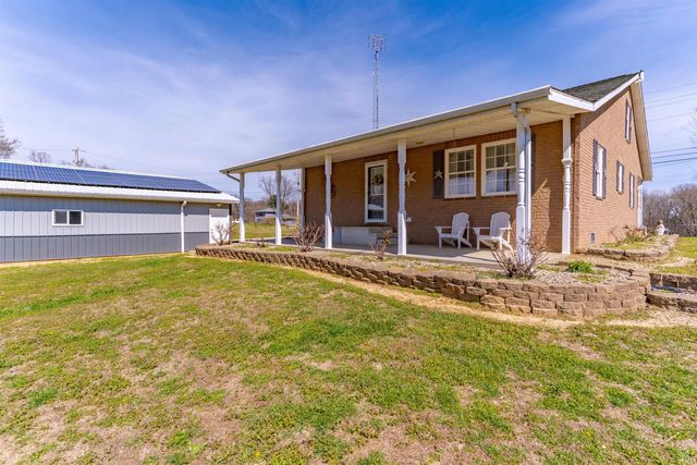 998 S State Road 61, Winslow, IN 47598