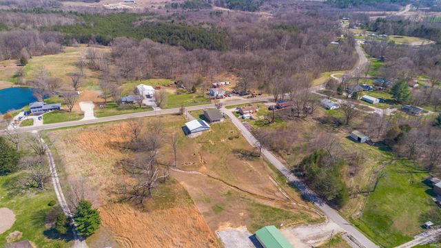 998 S State Road 61, Winslow, IN 47598