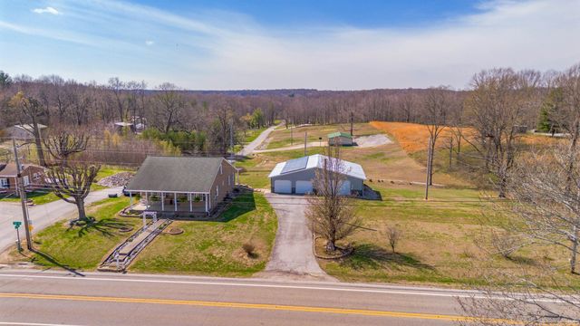 998 S State Road 61, Winslow, IN 47598