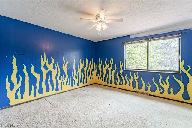9668 Abbeyshire Way, Mentor, OH 44060