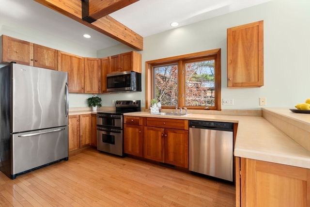 12 Stiles Ave, Spencer, MA 01562