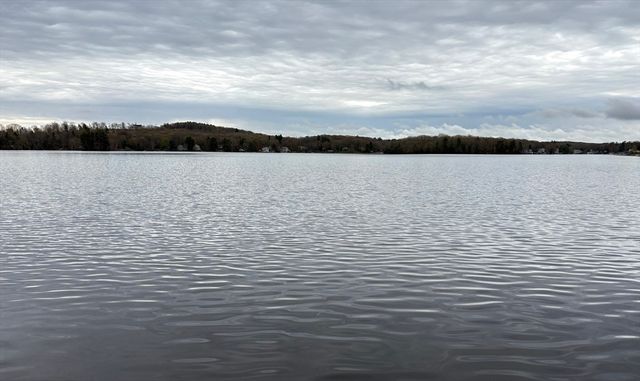 12 Stiles Ave, Spencer, MA 01562