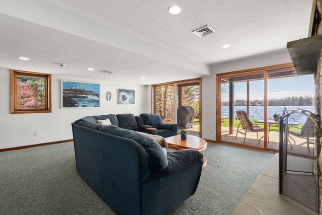 12 Stiles Ave, Spencer, MA 01562