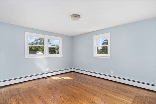 256 School Street, Lincoln, RI 02865