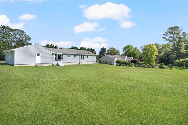 256 School Street, Lincoln, RI 02865