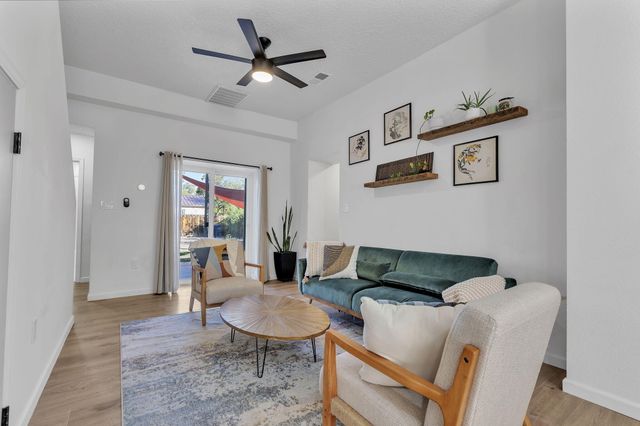 800 13th Street NW, Albuquerque, NM 87102