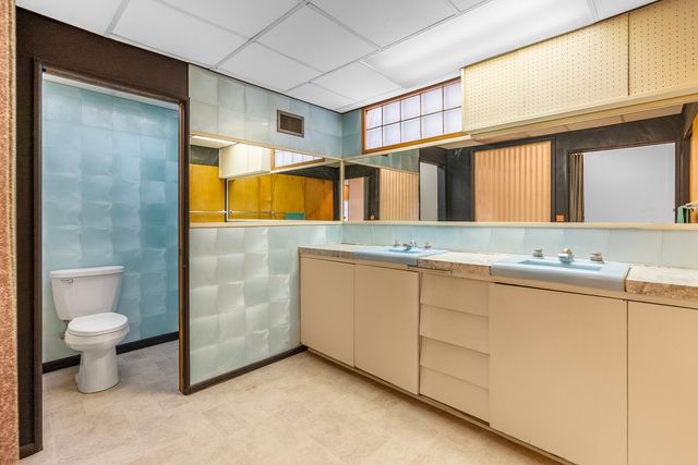 706 N 4th Street, Ashton, IL 61006