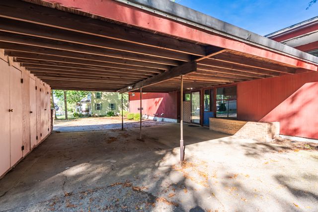 706 N 4th Street, Ashton, IL 61006