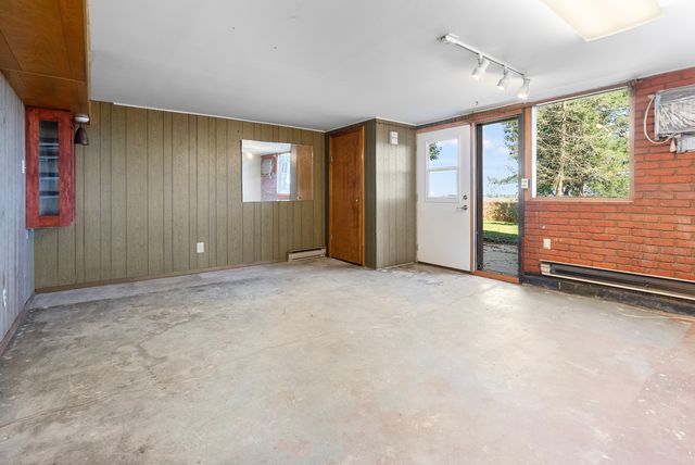 706 N 4th Street, Ashton, IL 61006