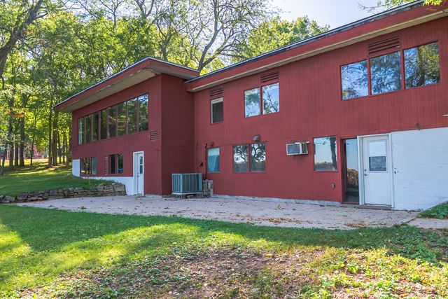 706 N 4th Street, Ashton, IL 61006