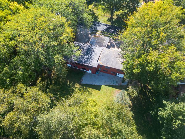 706 N 4th Street, Ashton, IL 61006