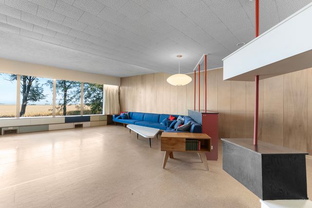 706 N 4th Street, Ashton, IL 61006