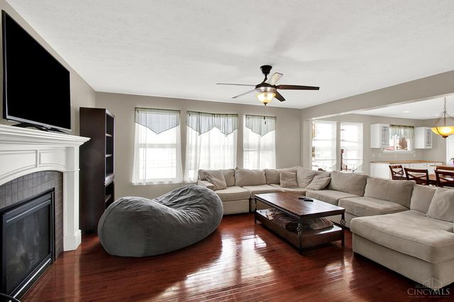 2140 Crossridge Drive, Batavia Twp, OH 45103