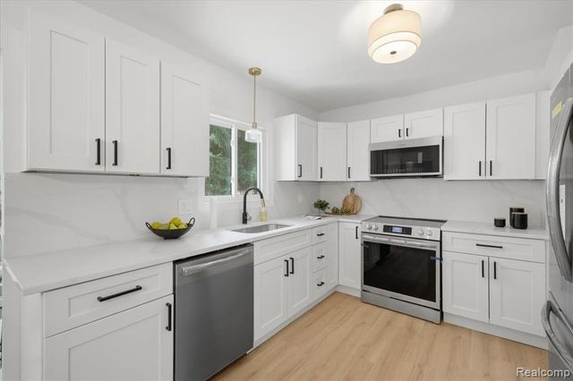 3643 Noble Road, Oxford, MI 48370