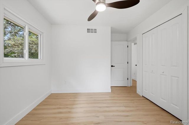 3643 Noble Road, Oxford, MI 48370