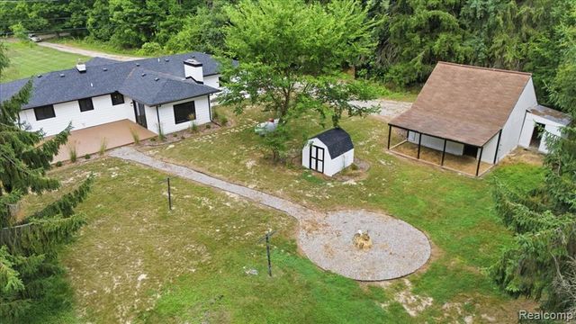 3643 Noble Road, Oxford, MI 48370