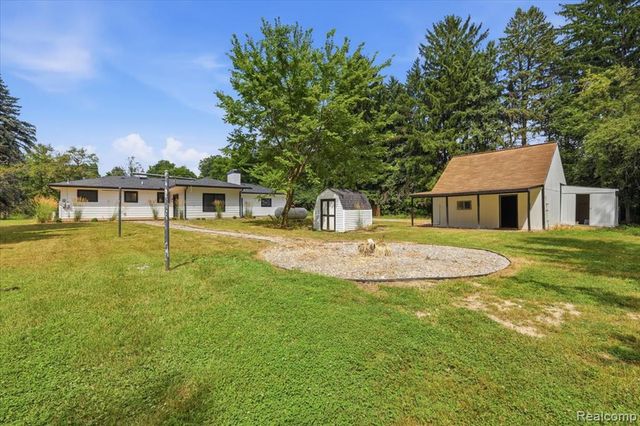 3643 Noble Road, Oxford, MI 48370