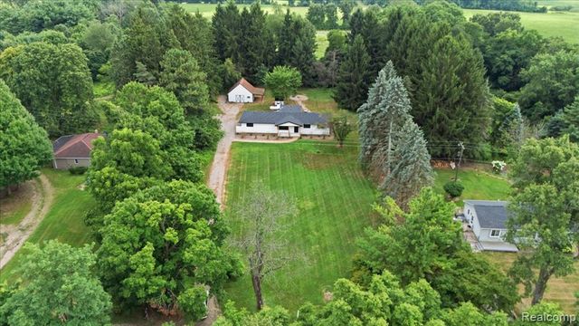 3643 Noble Road, Oxford, MI 48370