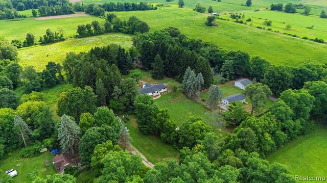 3643 Noble Road, Oxford, MI 48370