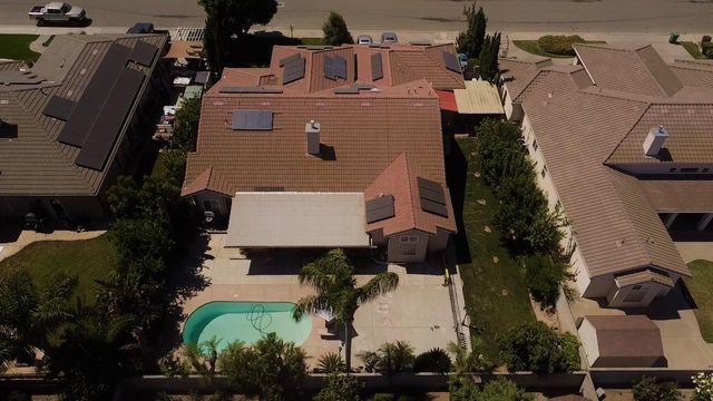 3213 Hollow Avenue, Madera, CA 93637