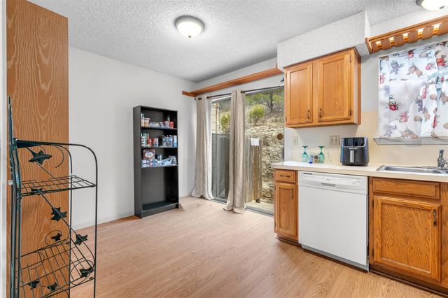 21461 Coyote TRL 7, Lago Vista, TX 78645