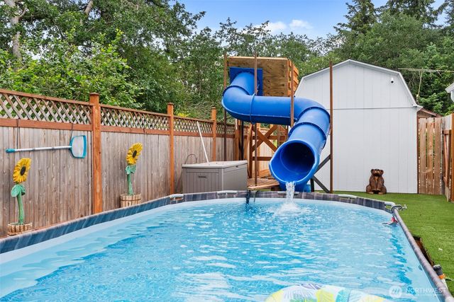 13741 Horsefall Avenue SE, Rainier, WA 98576