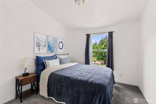 13741 Horsefall Avenue SE, Rainier, WA 98576