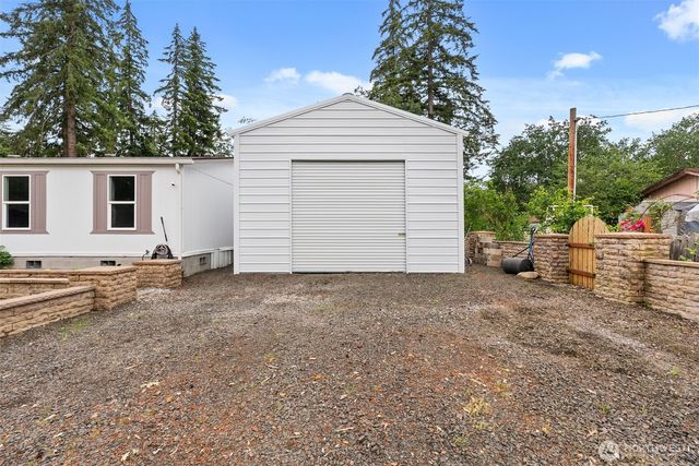 13741 Horsefall Avenue SE, Rainier, WA 98576