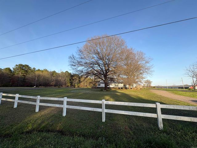 1 Lazy Valley, Morrilton, AR 72110