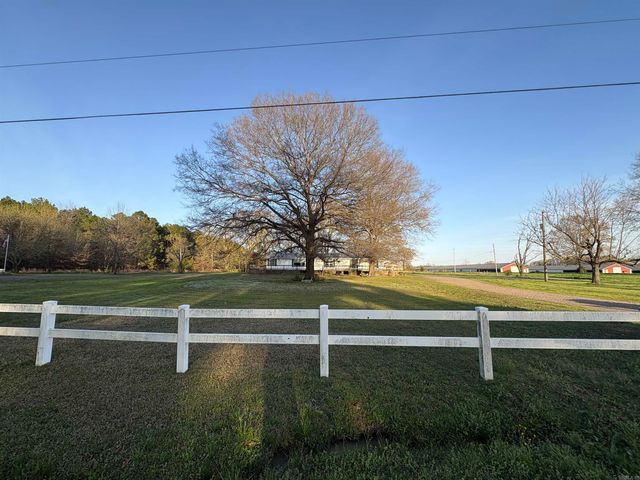 1 Lazy Valley, Morrilton, AR 72110