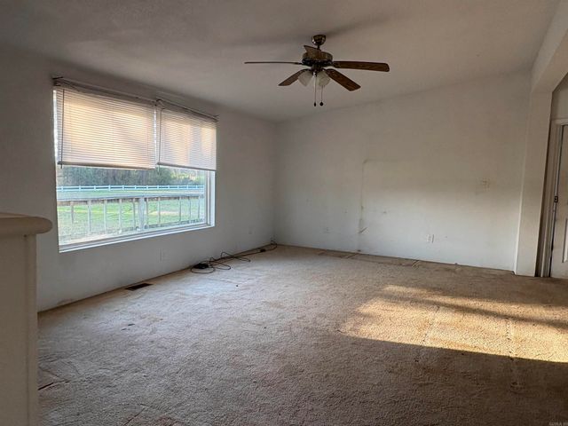 1 Lazy Valley, Morrilton, AR 72110
