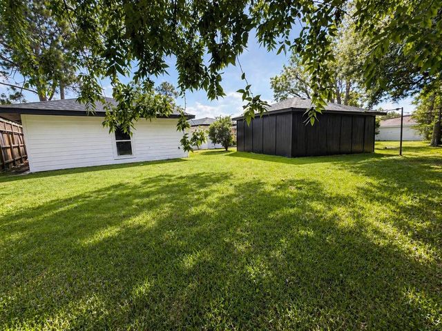 5642 Warm Springs Road, Houston, TX 77035