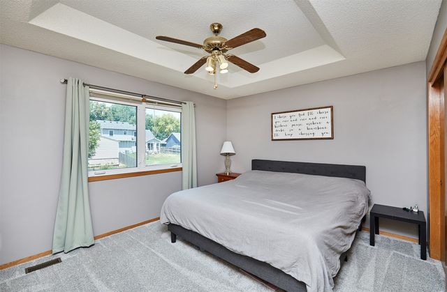 5029 Wistful Vista Drive, West Des Moines, IA 50265