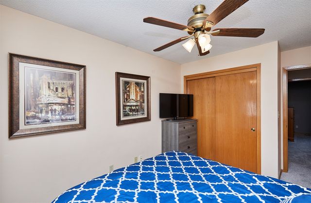 5029 Wistful Vista Drive, West Des Moines, IA 50265