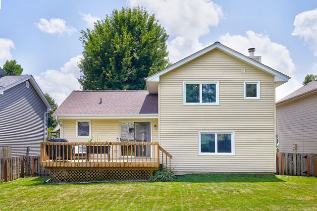 5029 Wistful Vista Drive, West Des Moines, IA 50265