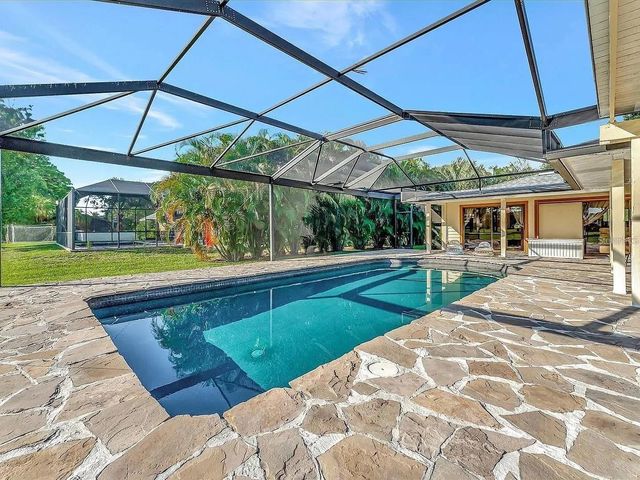 3803 AVENIDA MADERA, Bradenton, FL 34210