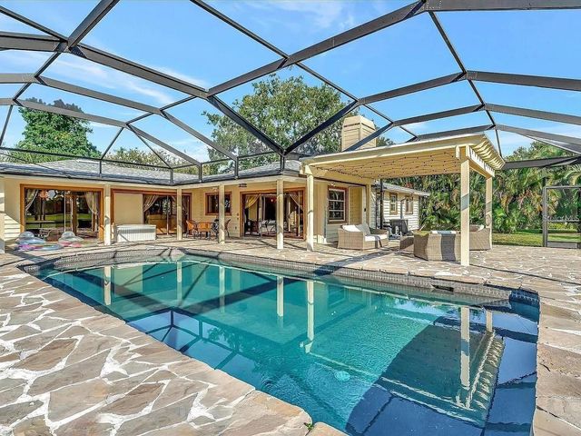 3803 AVENIDA MADERA, Bradenton, FL 34210