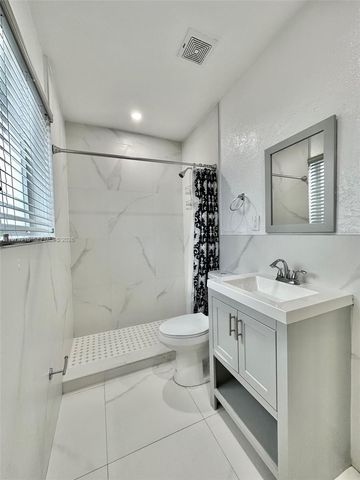 154 NW 62nd St 1, Miami, FL 33150