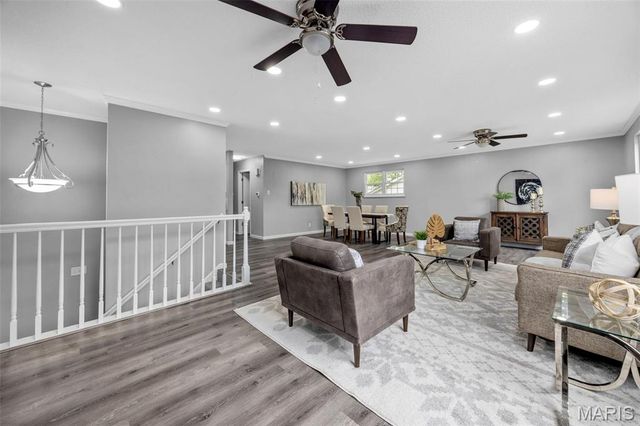 28 Steiert Drive, St Peters, MO 63376