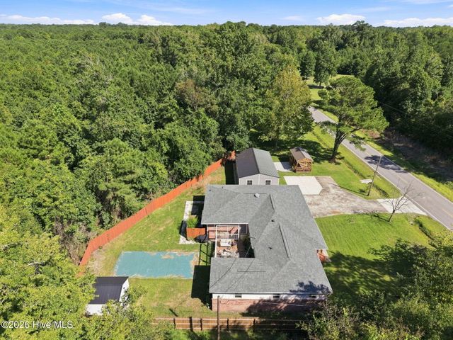 189 Country Club Road, Sneads Ferry, NC 28460