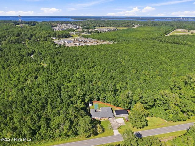 189 Country Club Road, Sneads Ferry, NC 28460