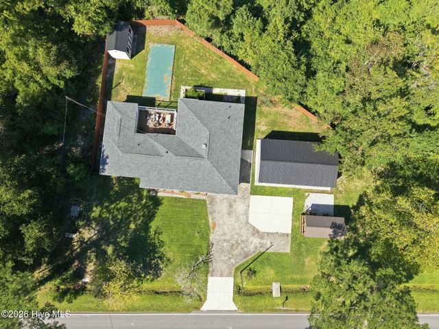 189 Country Club Road, Sneads Ferry, NC 28460