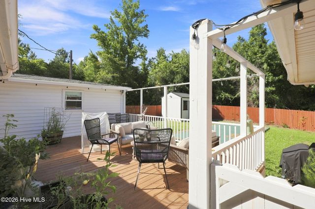 189 Country Club Road, Sneads Ferry, NC 28460