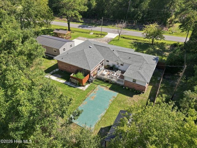 189 Country Club Road, Sneads Ferry, NC 28460