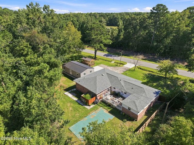 189 Country Club Road, Sneads Ferry, NC 28460