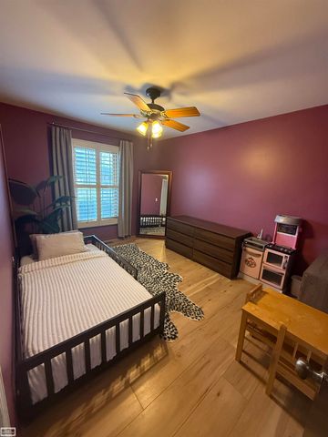 47642 Stephanie Drive, Macomb Twp, MI 48044