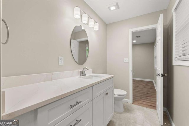 495 Larchmont Circle NW, Atlanta, GA 30318