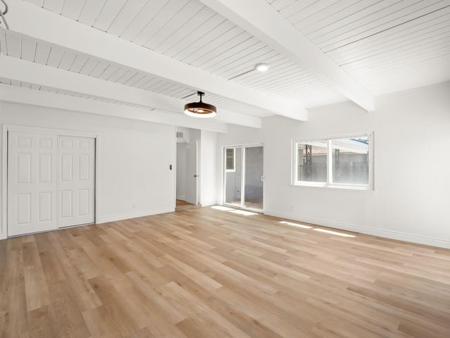 4421 N Maple Avenue, Fresno, CA 93726