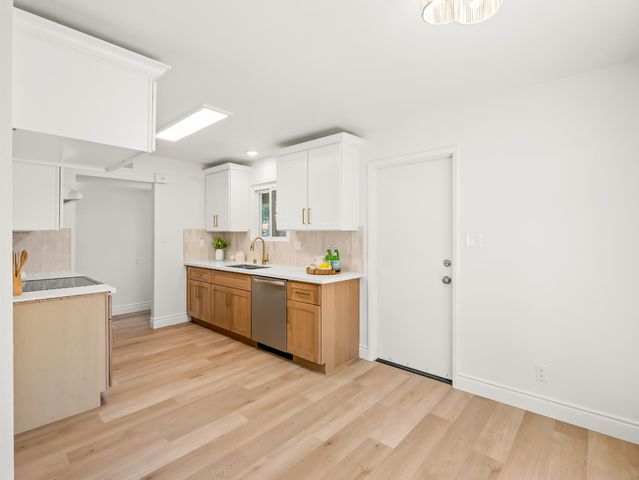 4421 N Maple Avenue, Fresno, CA 93726