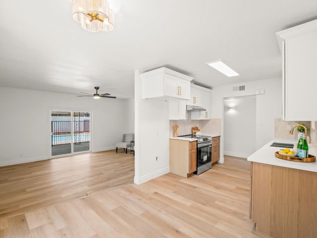 4421 N Maple Avenue, Fresno, CA 93726